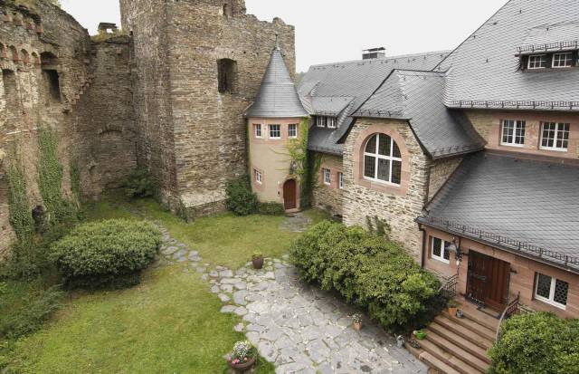 Amazing Castles For Sale Around The World