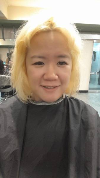 A Girl Asked Her Hairdresser For Ombré Hair But Got Something Slightly Different