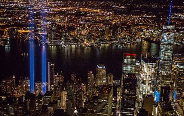 Photographer Notices Something Interesting In The Beams Of The 9/11 Tribute Lights