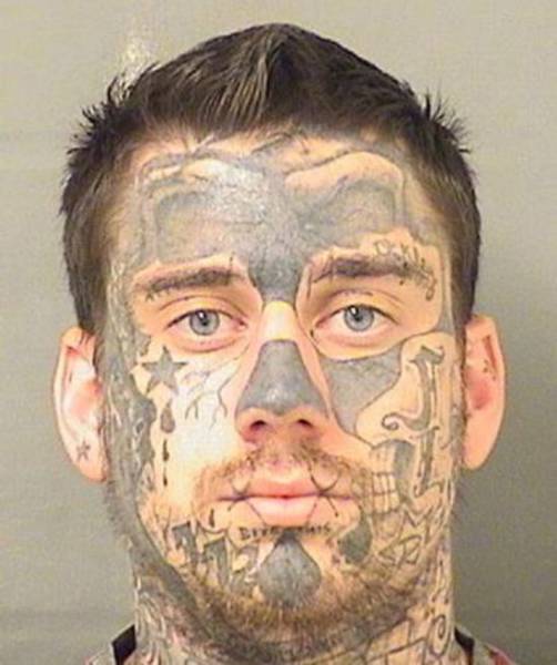 How A Face Of A Serial Offender Got Changed Progressively In 7 Years Due To Tattoos