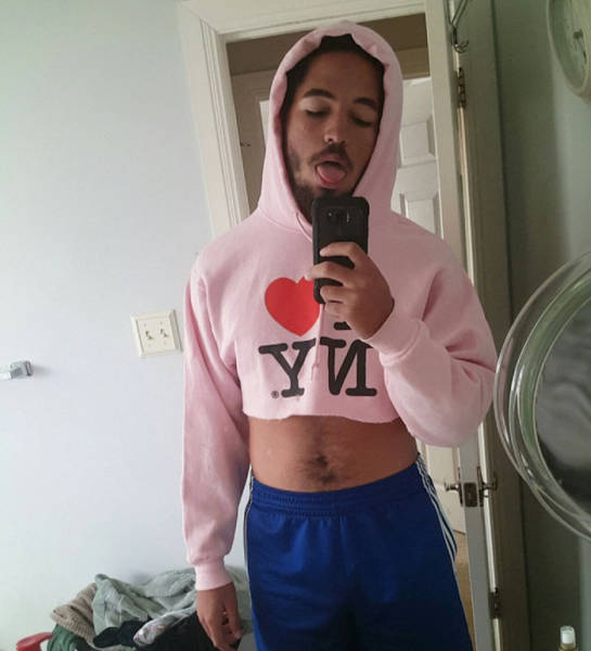 Guys Show How They Fight Back Against Girlfriends Stealing Their Hoodies