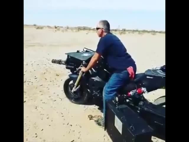 Guy Installs A Minigun On His Bike And Tries It Out