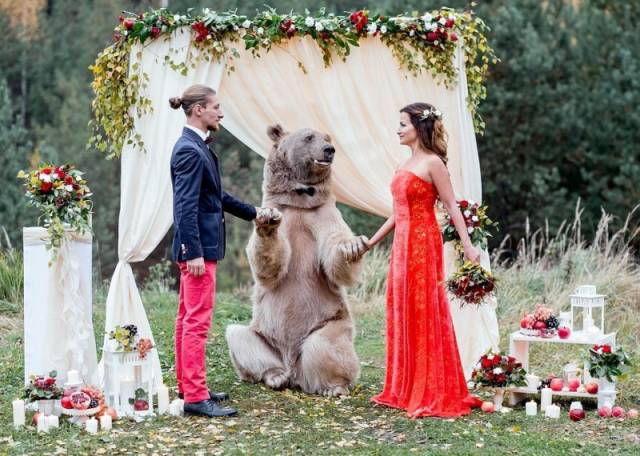 Just An Ordinary Russian Wedding