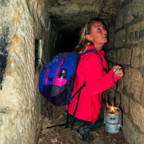 Real-Life ‘Indiana Jane’ Was The First To Surf In The Paris Catacombs ...