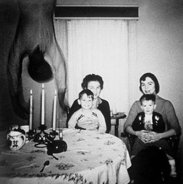 Scary Mysterious Photos And The History Behind Them
