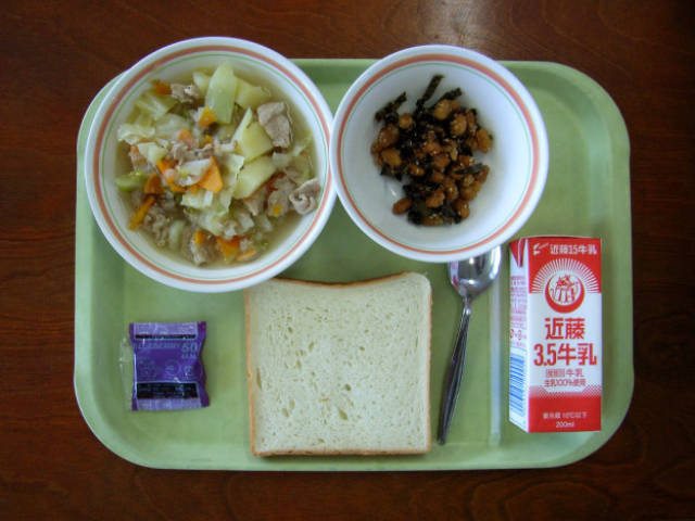 What Students In Schools Eat For Lunch Around The World