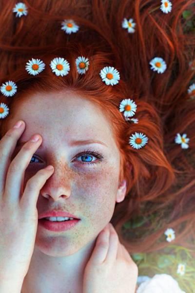 There Is Something About Red Hair Girls With Freckles