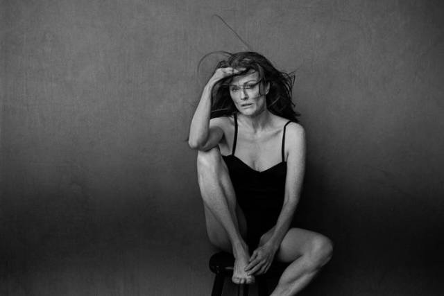 Pirelli Calendar Shows Hollywood Actresses The Way We’re Not Used To See Them