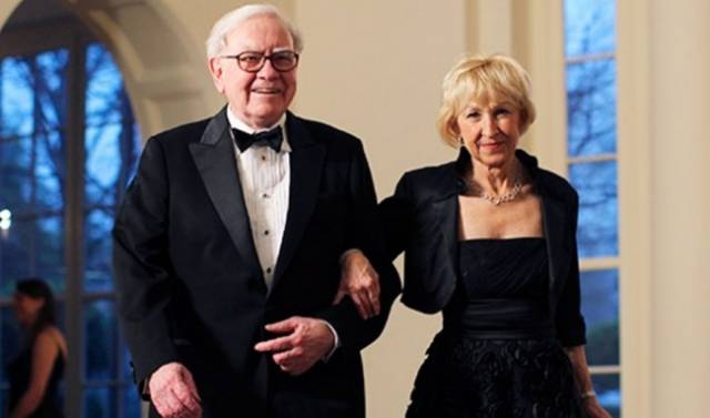 Here Is How Wives Of The World’s Wealthiest Men Look