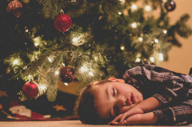 When Kids Are Tired, It Doesn’t Matter For Them Where To Sleep