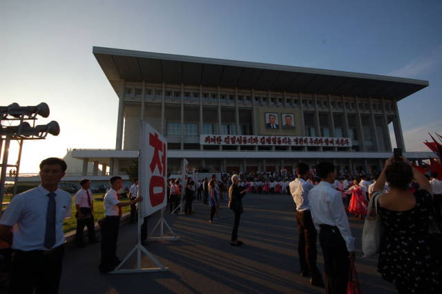 Tourist Managed To Snap Some Pics In North Korea To Show The Life Of The Most Closed Country In The World