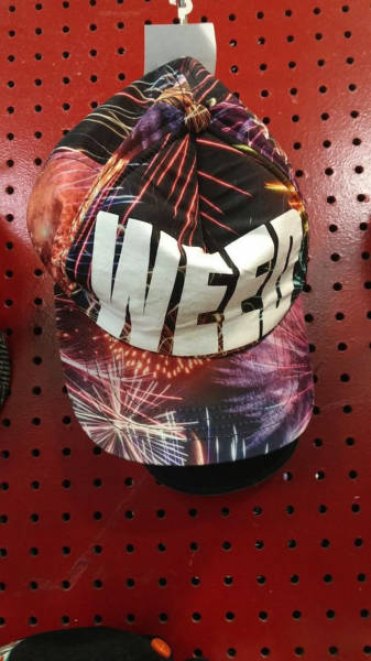 Thrift Shop Discoveries That Are Totally Arbitrary but Really Awesome at the Same Time