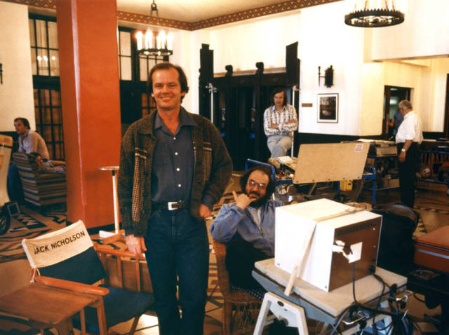 These Behind-The-Scenes Photos From Famous Movies Make You Feel Like You’ve Been There Yourself