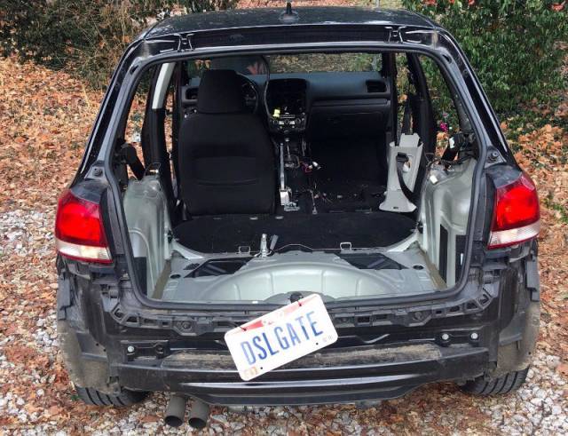 American “Stripped” His Diesel Golf Almost Entirely Before Returning It To The Dealer