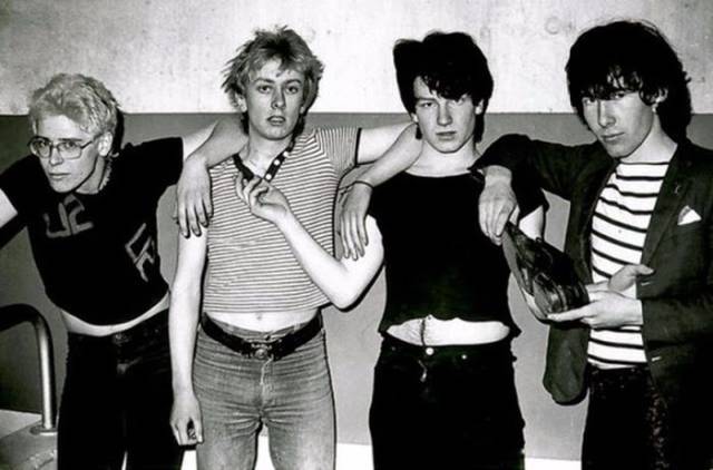 This Is What World Iconic Rock Bands Looked Like Before Their Fame