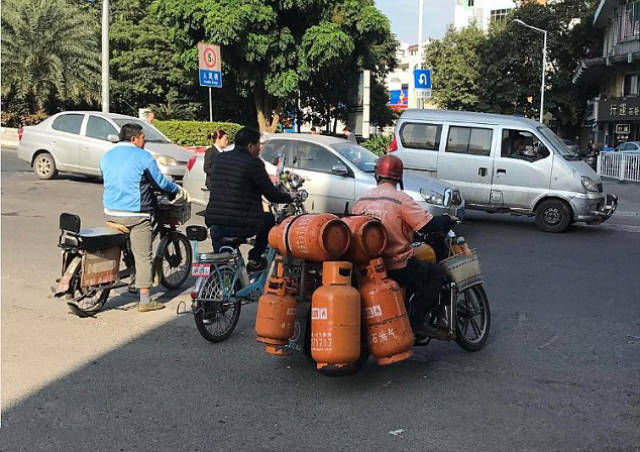 So, That’s Why China’s Roads Are One Of Most Dangerous In The World So, That’s Why China’s Roads Are One Of Most Dangerous In The World