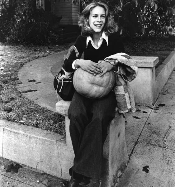 An Insight On What Was Left Behind The Scenes Of Classic “Halloween” Filming